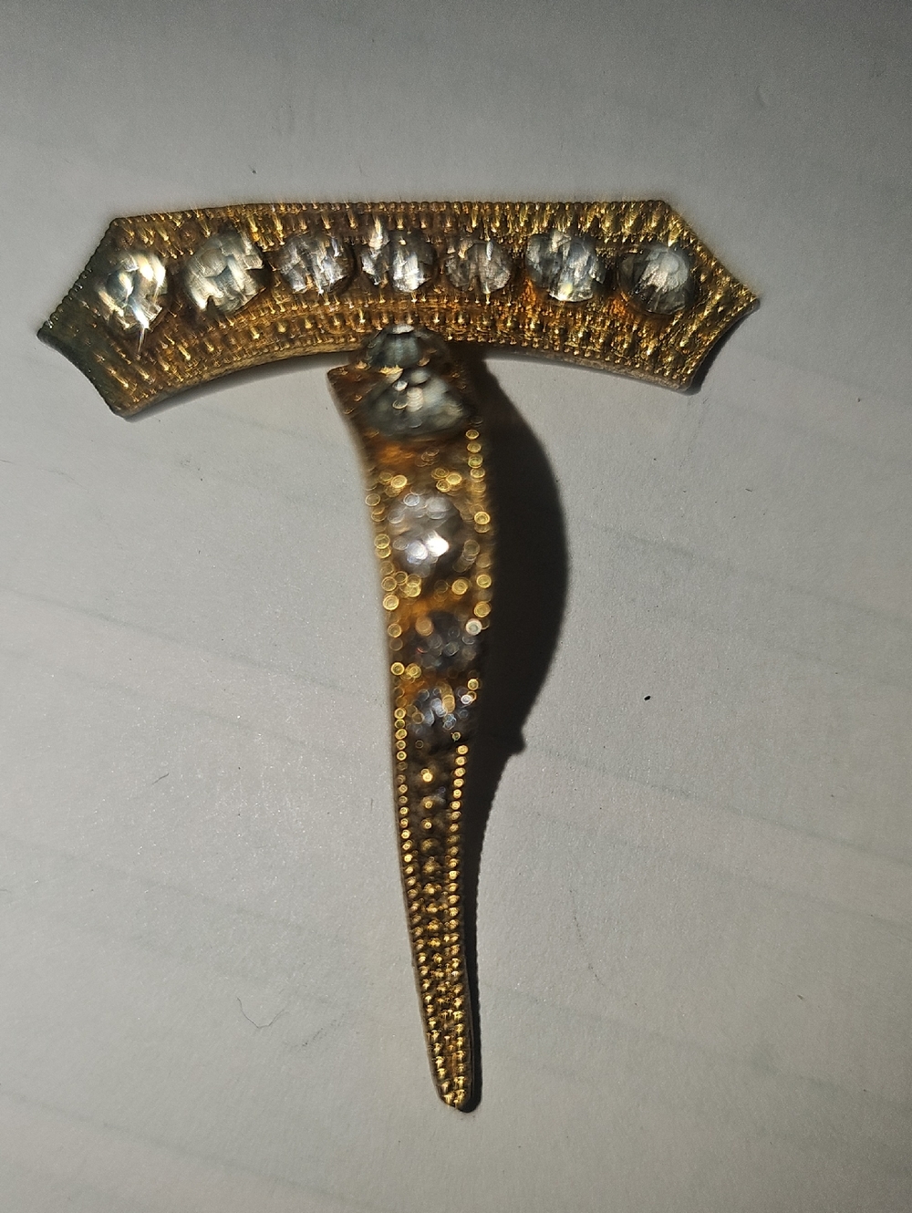 Vintage Gold Tone Rhinestone Women’s Brooch Pin Antique